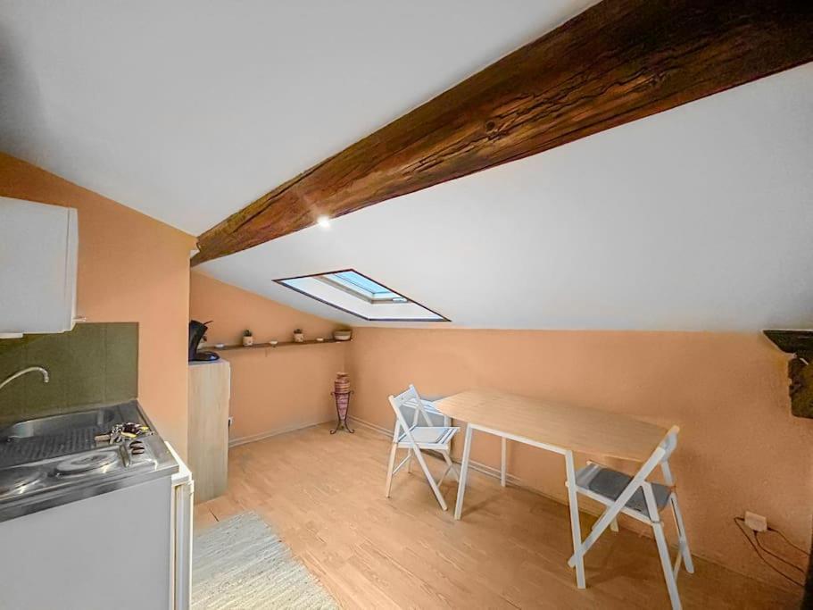 Cachette Champenoise - Downtown, Wifi , 2 Pers Chalons-en-Champagne