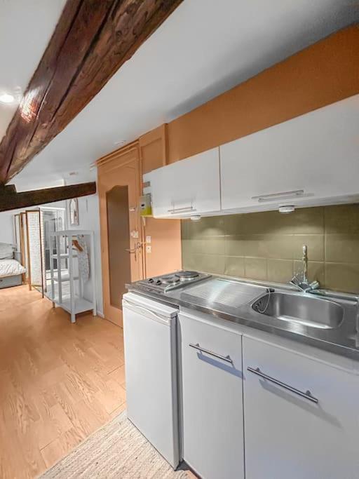 Cachette Champenoise - Downtown, Wifi , 2 Pers Apartment Chalons-en-Champagne